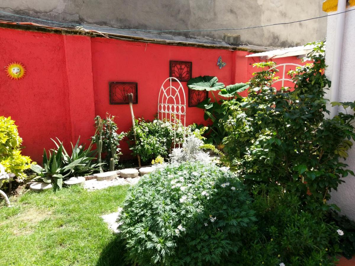 Anys Hostal Guest house