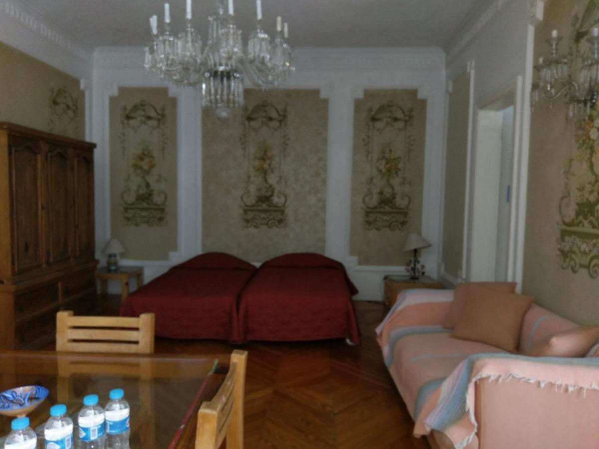 Anys Hostal Guest house