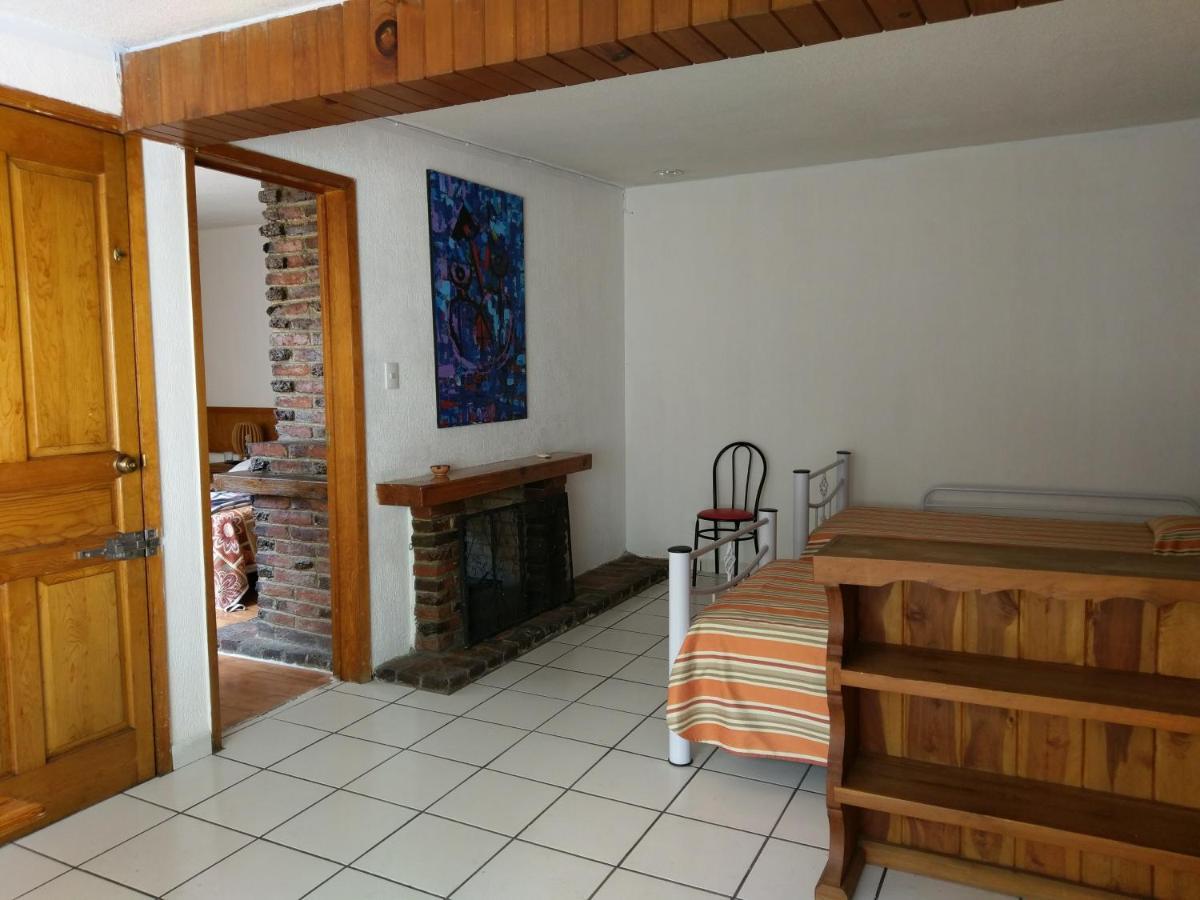 Anys Hostal Guest house