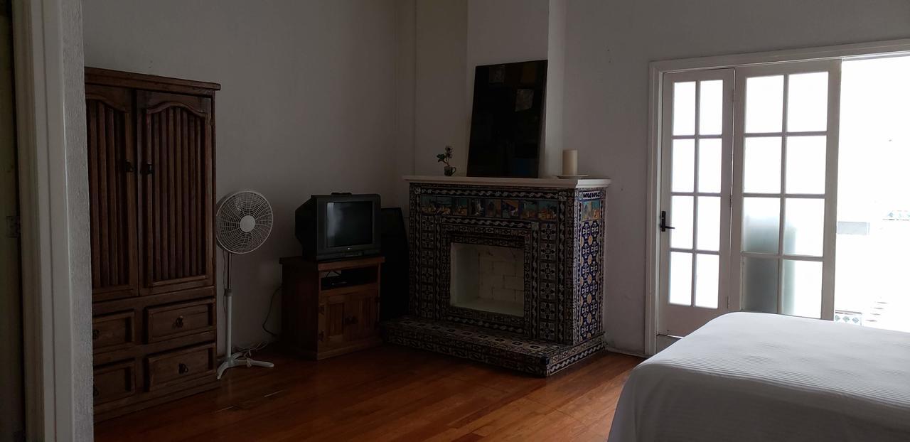 Anys Hostal 2*