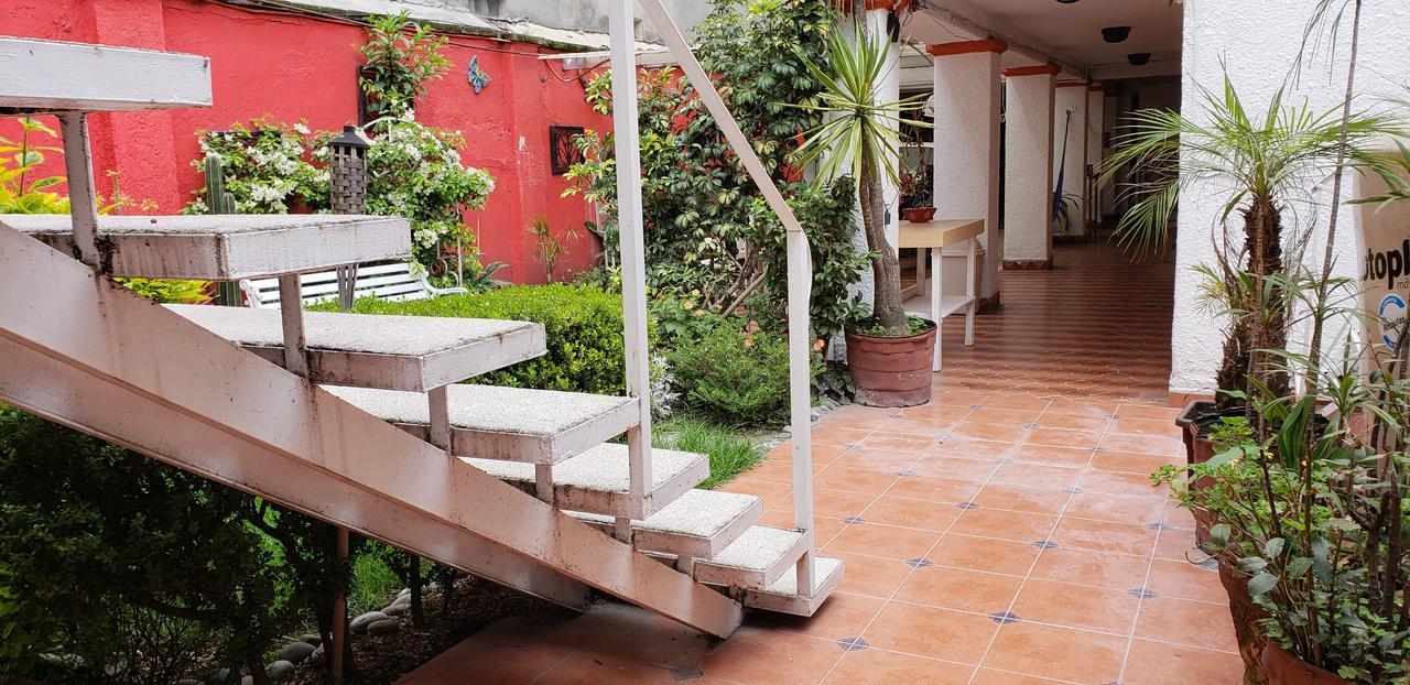 Anys Hostal Guest house