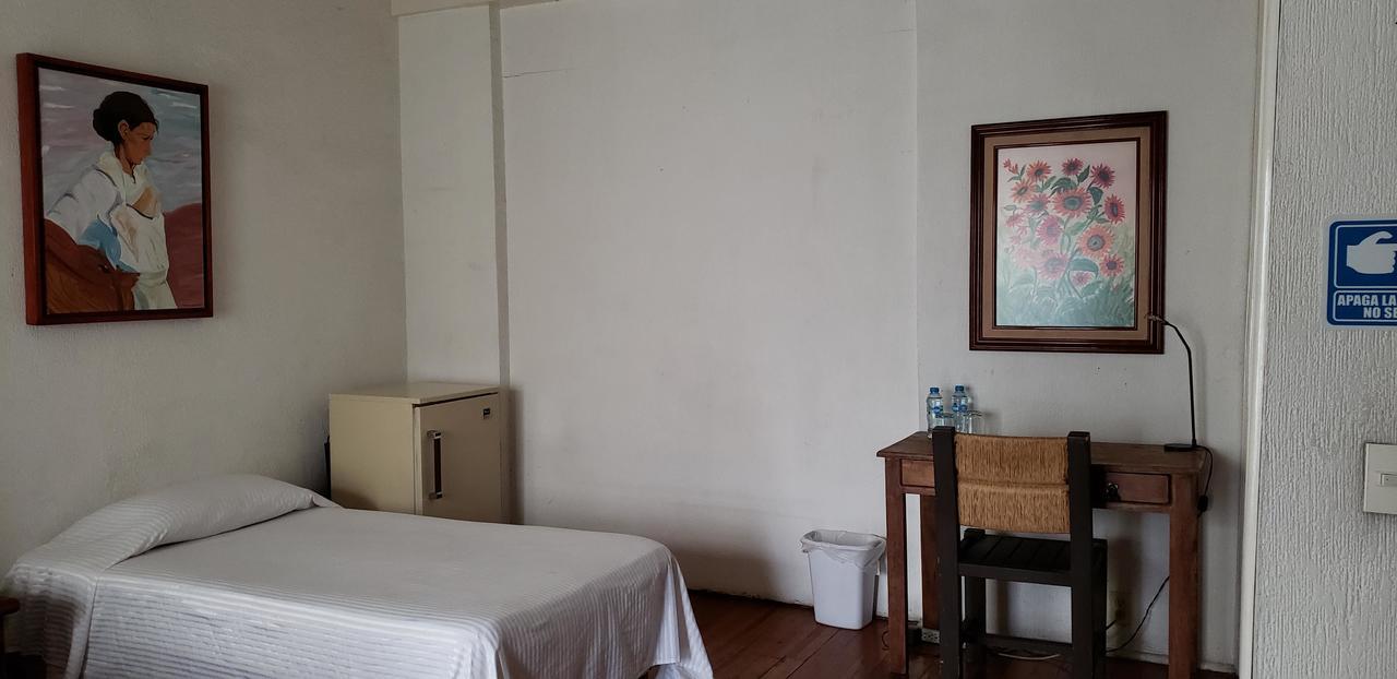 Anys Hostal Mexico City