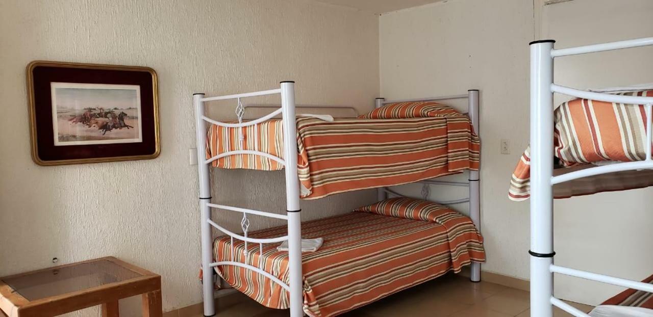 Guest house Anys Hostal